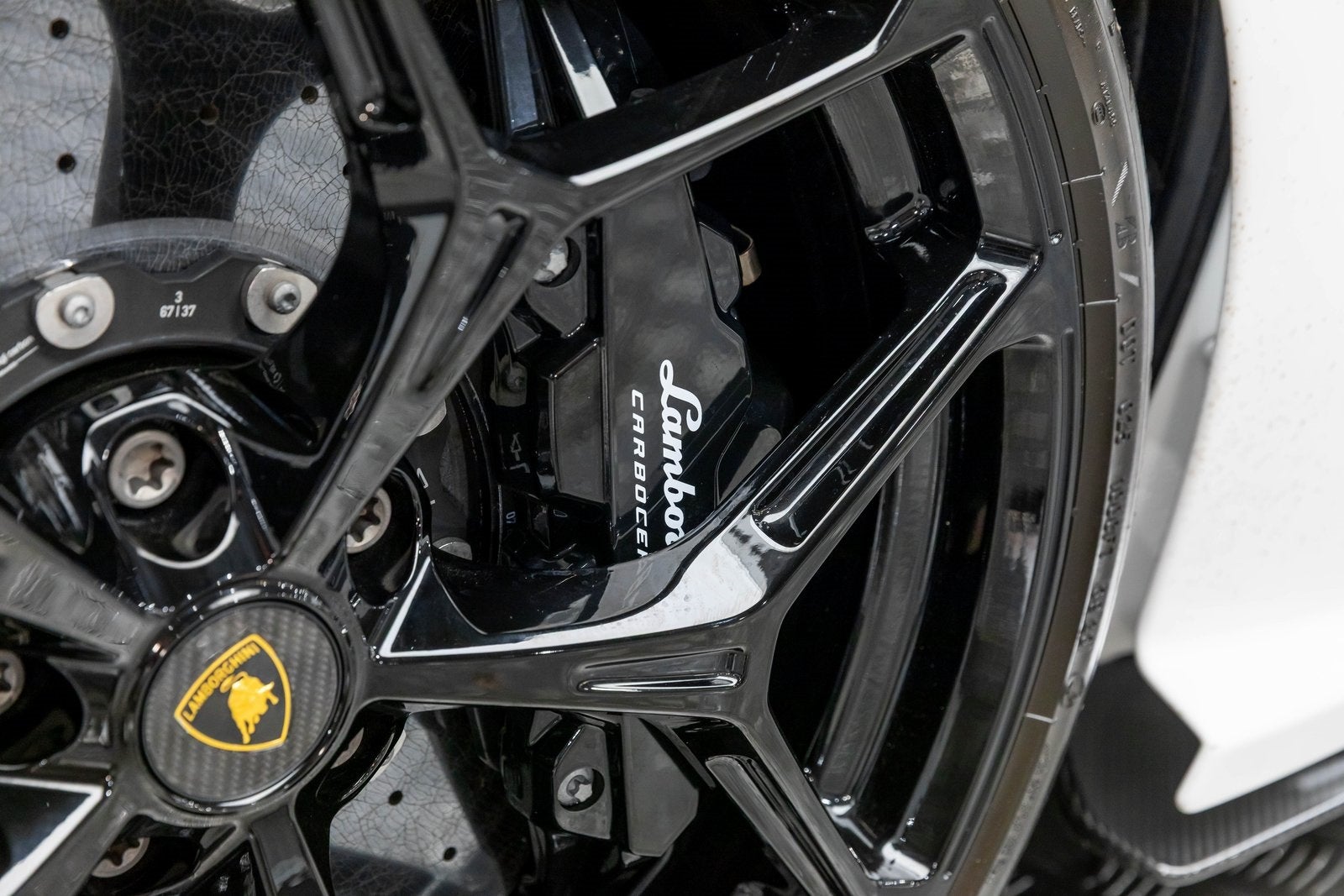 2024 Lamborghini Revuelto Coupe