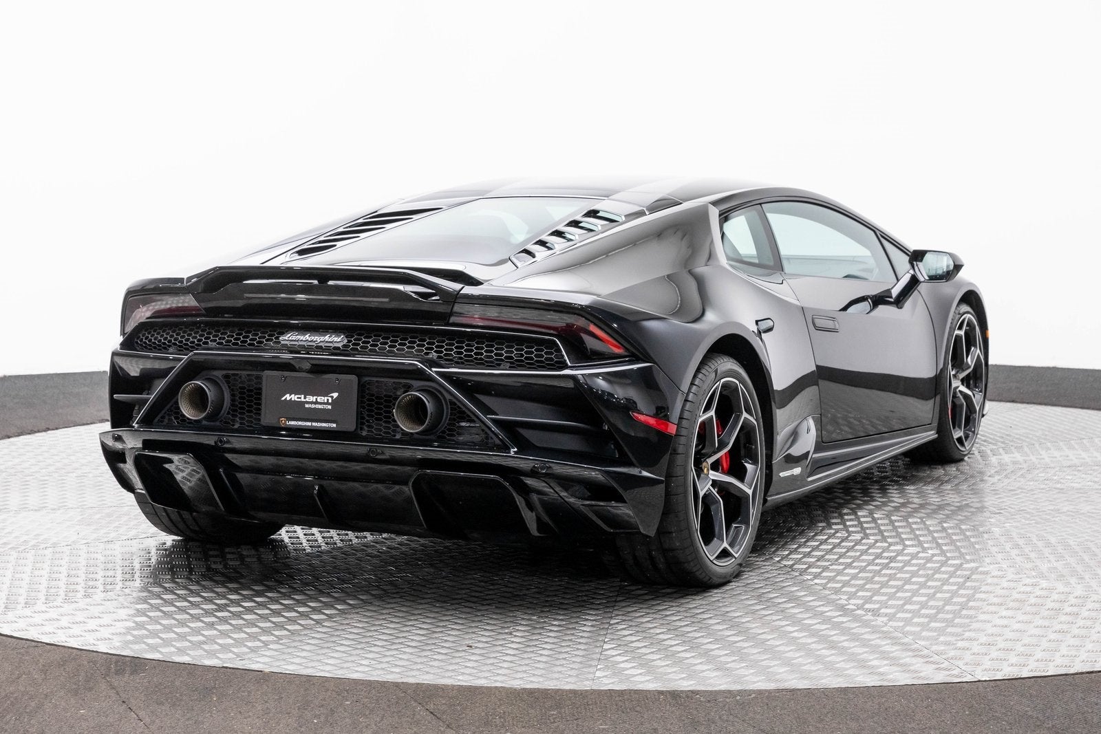 2022 Lamborghini Huracan EVO Coupe RWD