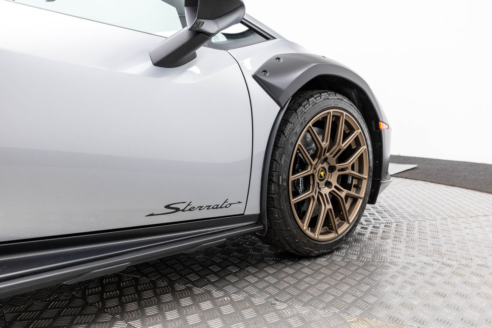 2024 Lamborghini Huracan Sterrato Coupe