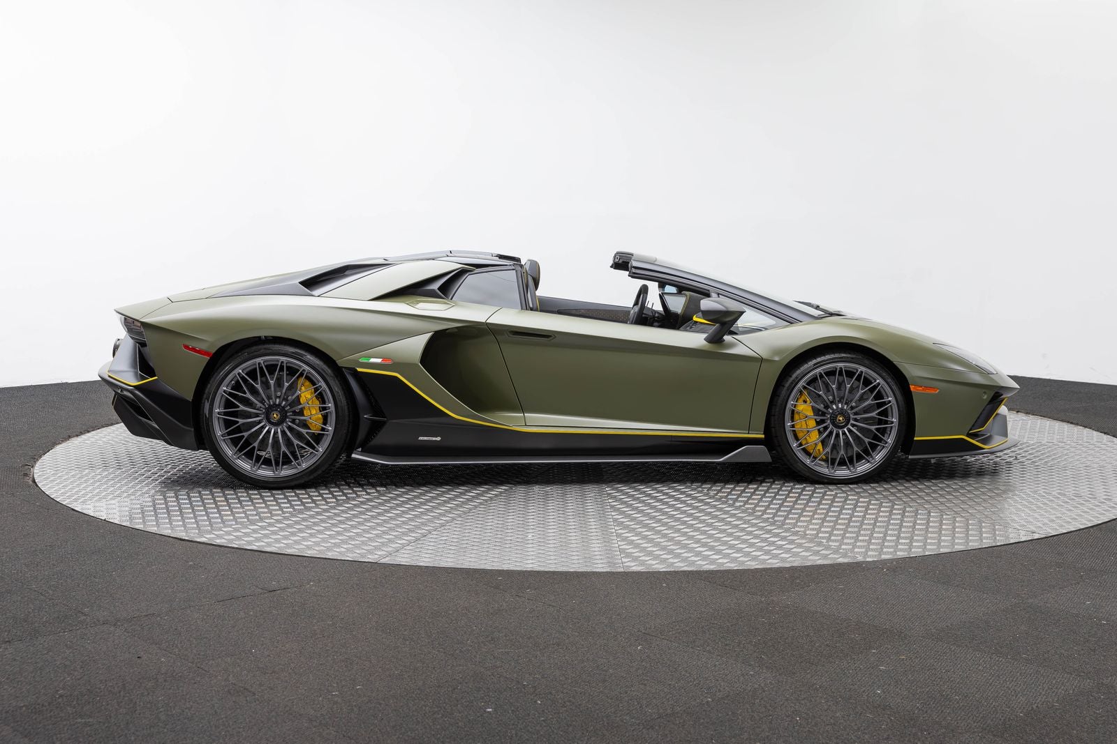 2022 Lamborghini Aventador LP 780-4 Ultimae