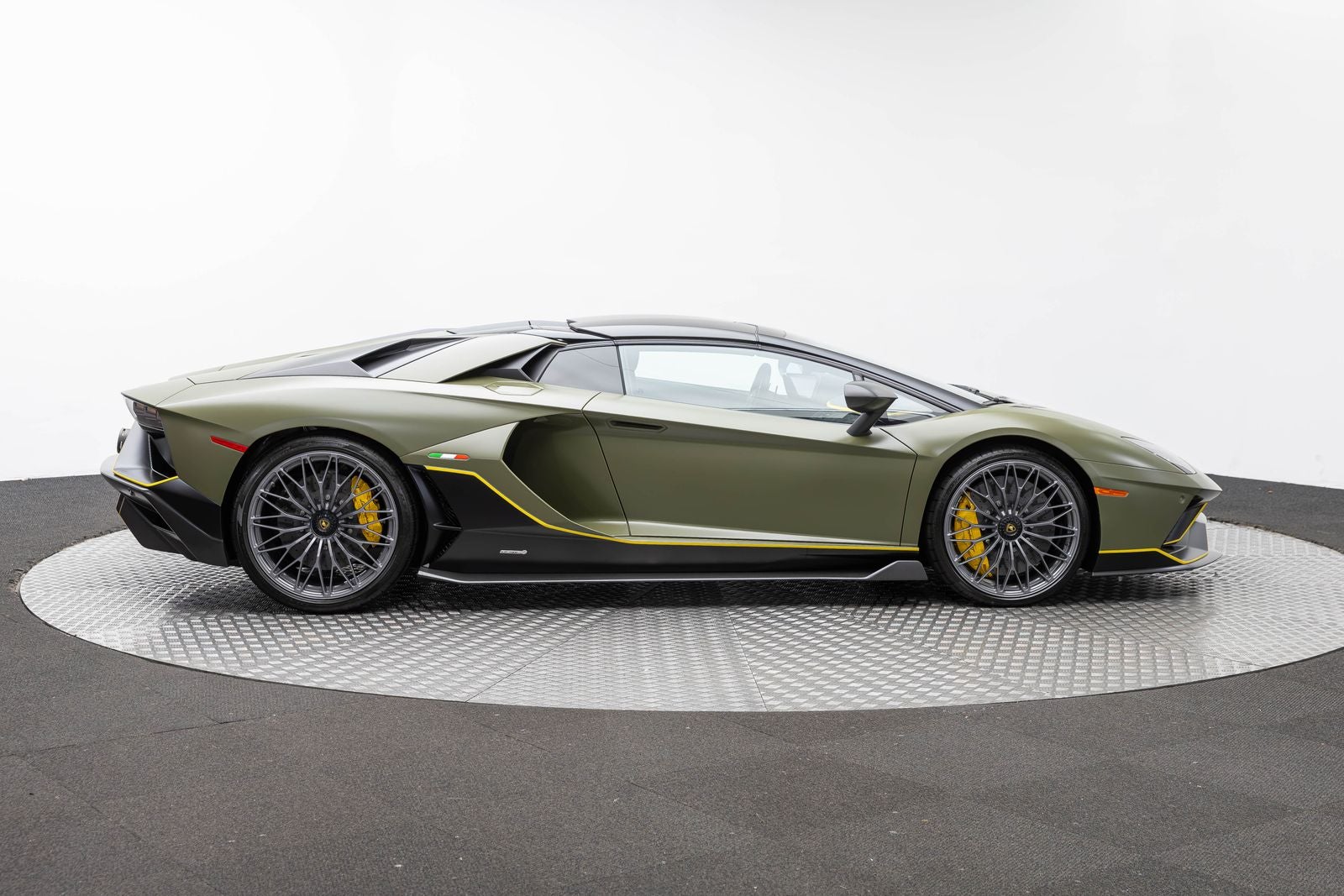 2022 Lamborghini Aventador LP 780-4 Ultimae