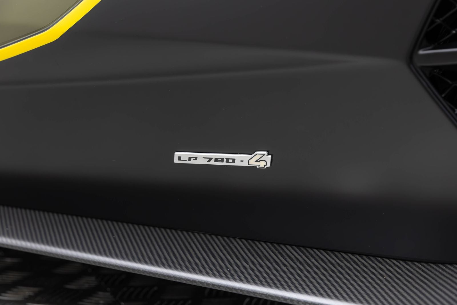 2022 Lamborghini Aventador LP 780-4 Ultimae