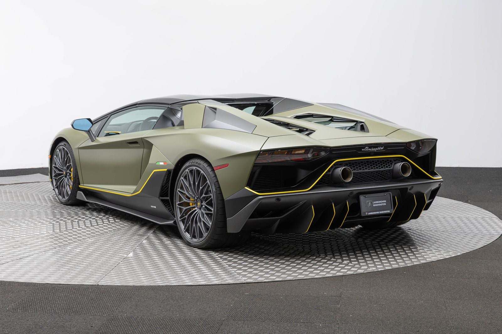 2022 Lamborghini Aventador LP 780-4 Ultimae