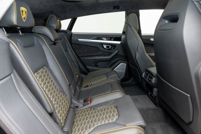 2022 Lamborghini Urus AWD