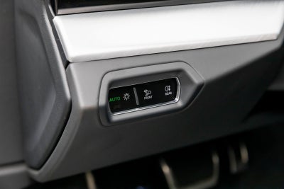 2022 Lamborghini Urus AWD