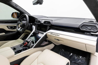 2019 Lamborghini Urus AWD