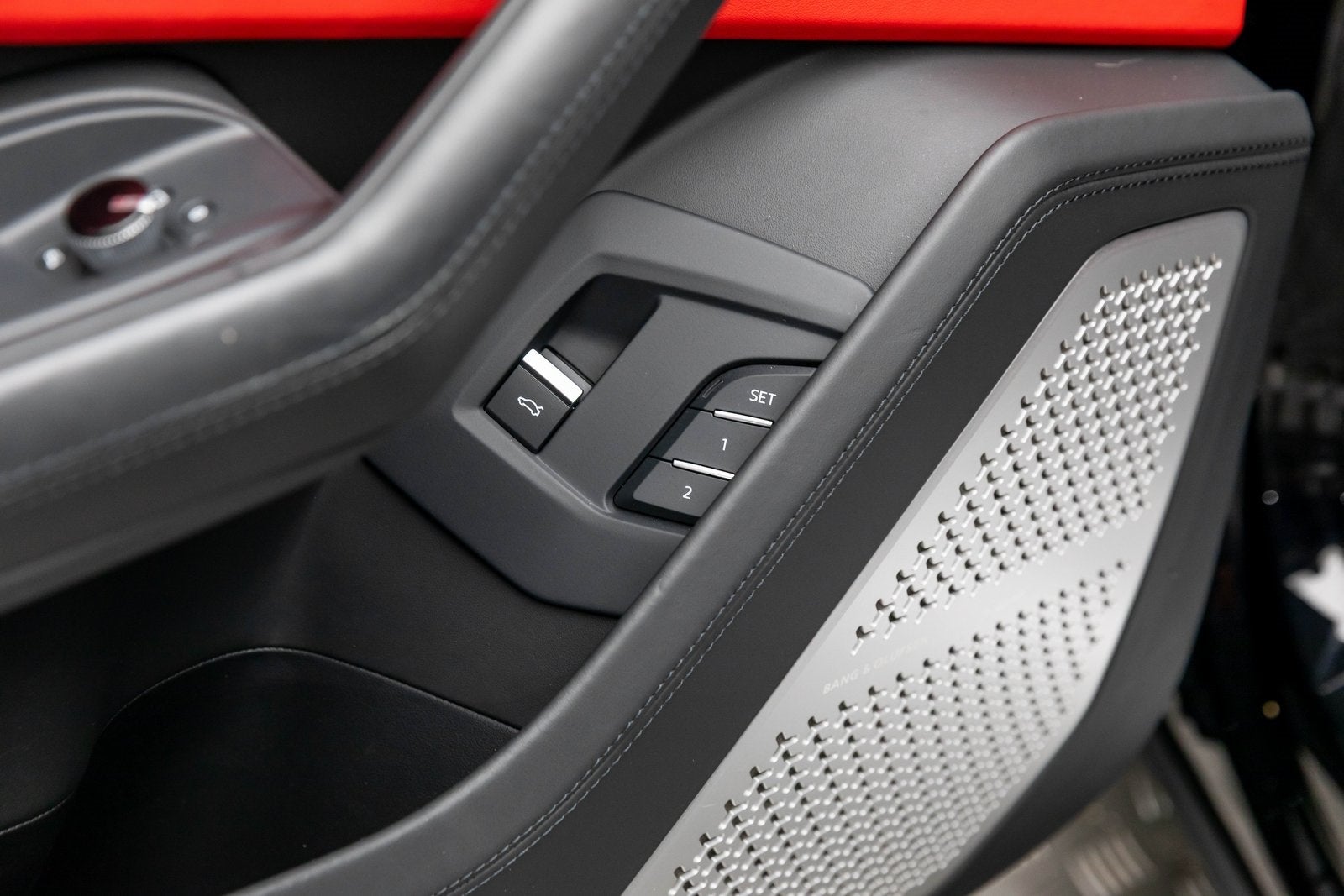 2022 Lamborghini Urus AWD