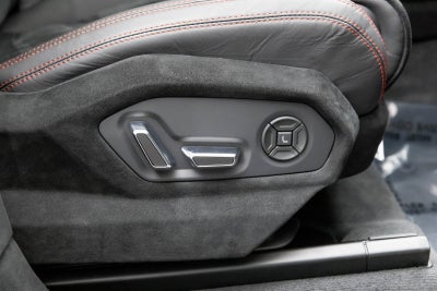 2023 Lamborghini Urus Performante