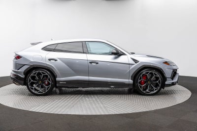 2024 Lamborghini Urus Performante